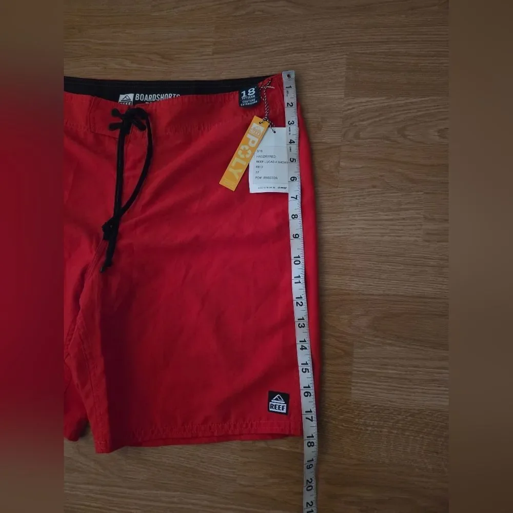 Reef Lucas 4 Shortie Boardshorts Sz 32